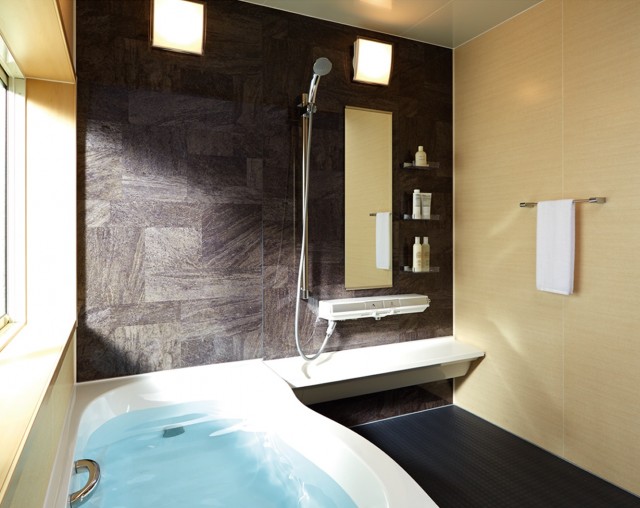 150316lixilarisebath