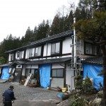 母屋は築１７０年。現在は増改築により総２階