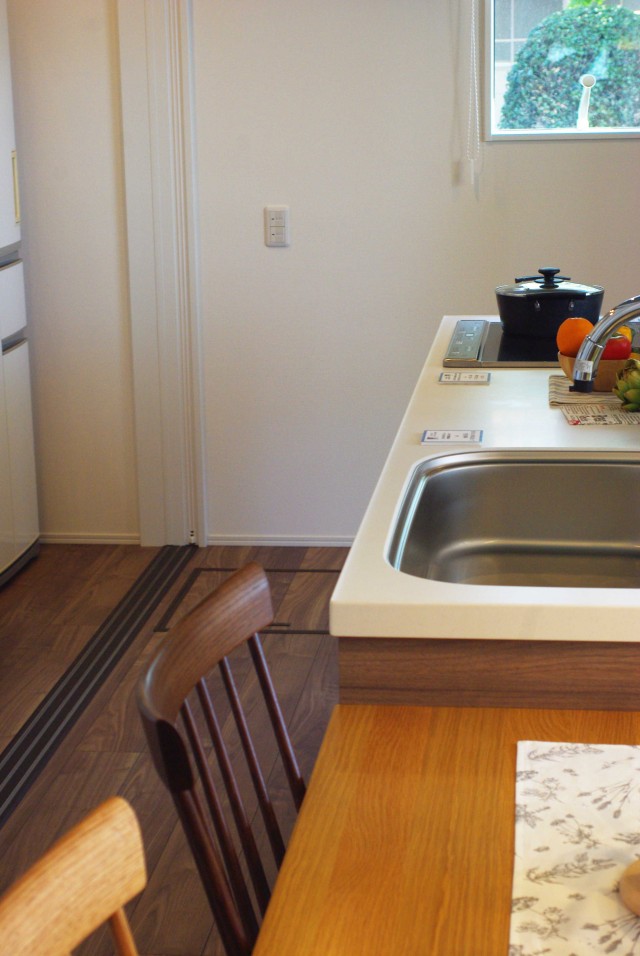 アイランド型キッチン