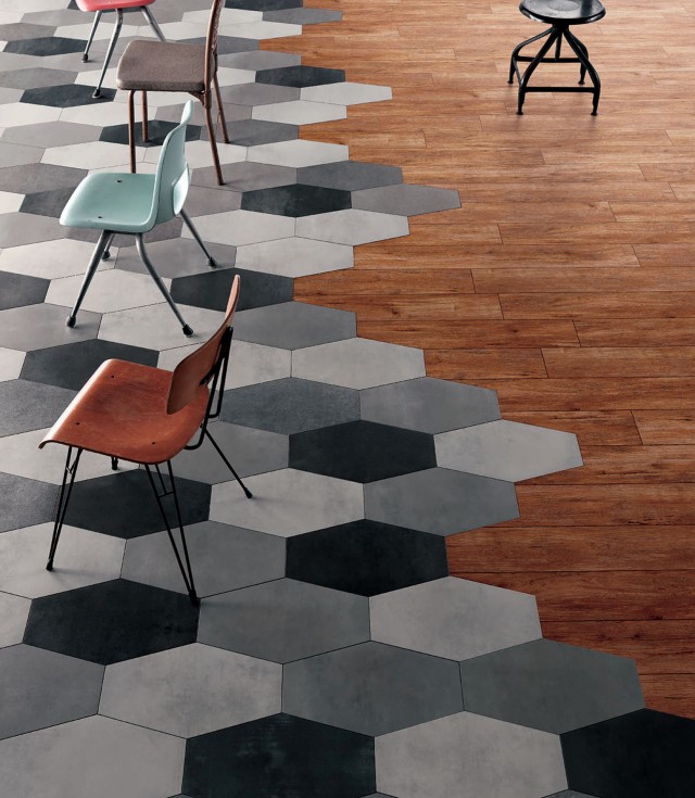 六角形をシャープに表現した「ゼクス」４種類と木目を組み合わせた施工例