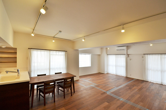 シーアイマンション丸の内 　マスキングテープによる二期工事イメージ例