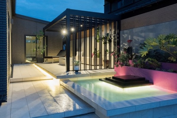 ＹＫＫ  ＡＰ対象を受賞した「ｎｅｕｔｒａｌ」の作品