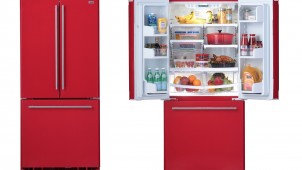 ６００色からオーダーできるカラー冷蔵庫を発売