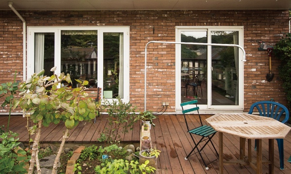 「一棟まるごとリフォーム」の外観のイメージ