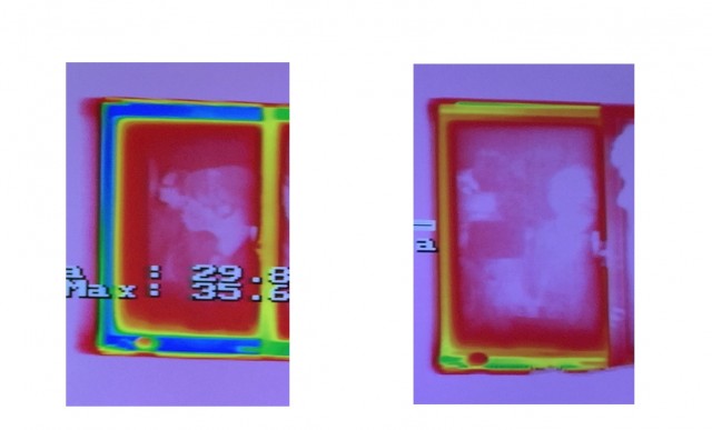 設定温度は室外０.３℃、室内２５.２℃。 サーモカメラを使って表面温度を比較すると、アルミ窓よりもハイブリッド窓の方が約５℃高かった。（左）アルミ窓（ペアガラス）　フレームの表面温度１１.０℃ （右）サーモスＬ　フレームの表面温度１５.８℃