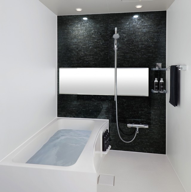 160927lixil_bath_bwblw