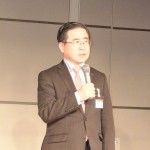 あいさつをする大久保　忠孝本部長