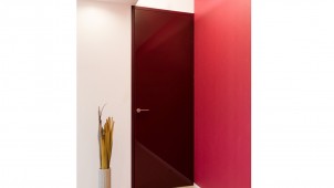 厚５８ミリ、存在感あるハイドアを発売　納得スタイルホーム