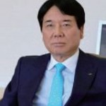 「この1年間の目覚しい木造技術開発により会員数が倍増した」と話す木村会長