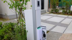 自動録画機能付きで防犯強化　ポラスがメーカーなど３社と宅配ボックスを共同開発