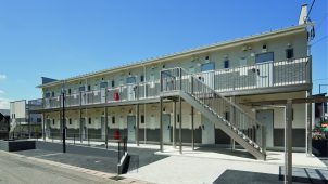 ="BXグループ3社が屋外鉄骨階段廊下の構造計算〜施工を支援" BXグループ3社が屋外鉄骨階段廊下の構造計算〜施工を支援