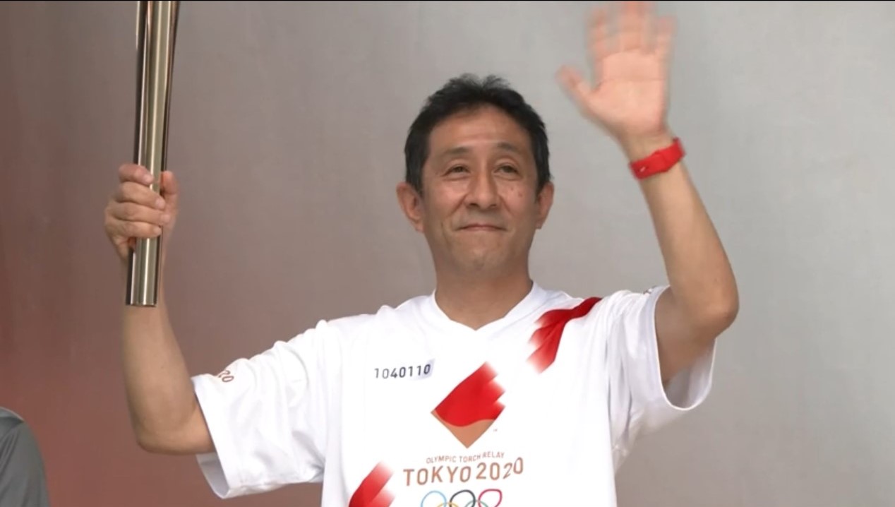 家具デザイナー小泉誠さんが聖火リレーに参加