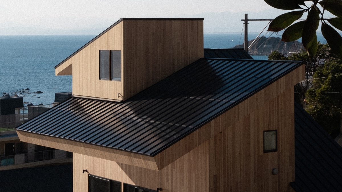 屋根一体型太陽光パネル「ルーフワン」一般販売を開始