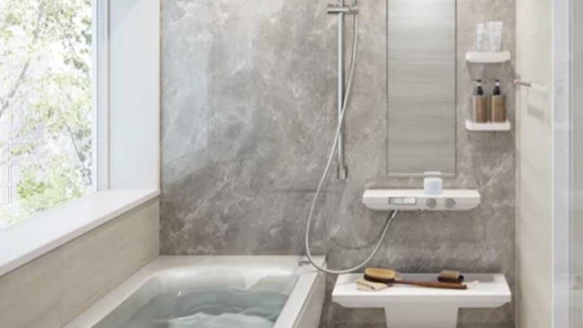 TOTO「水垢汚れを抑止する浴室鏡」で5度目の発明賞受賞