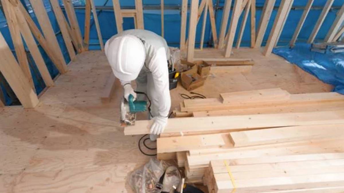 一人親方への安全指示・指導でガイドライン作成へ―厚労省　