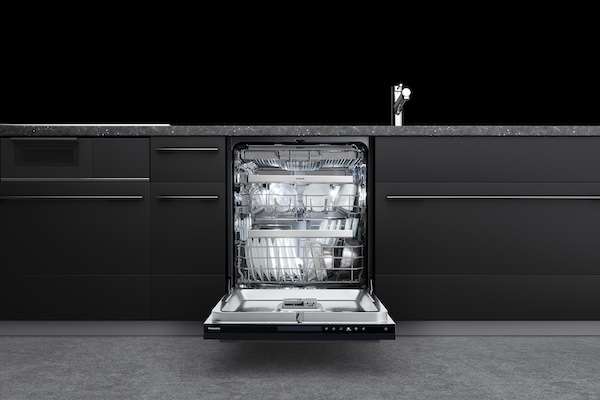 パナソニック、幅60cm・庫内容積164Lの前開き食洗機を発売