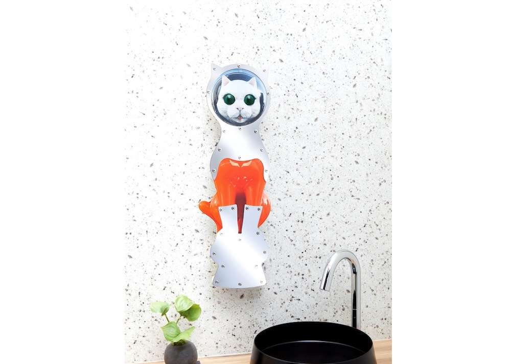 タカラスタンダード×ヤノベケンジ氏、ホーロー素材のアートミラー発売