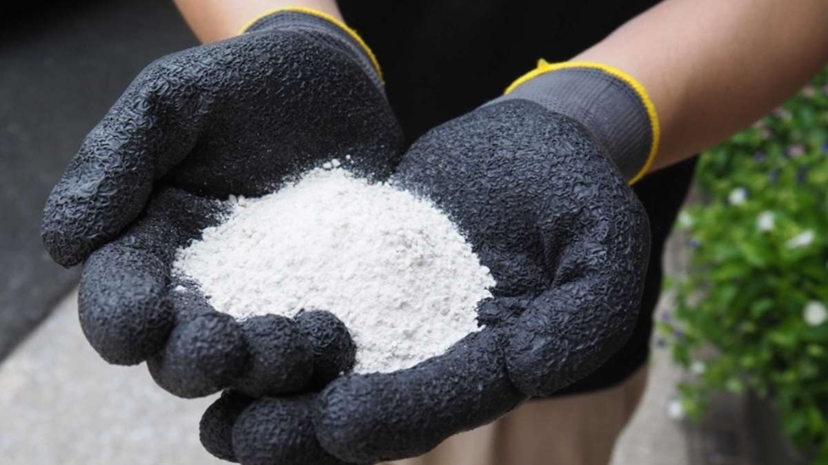 ="給湯器製造廃材を土壌改良材に再生 ノーリツとwelzoが協業" 給湯器製造廃材を土壌改良材に再生 ノーリツとwelzoが協業