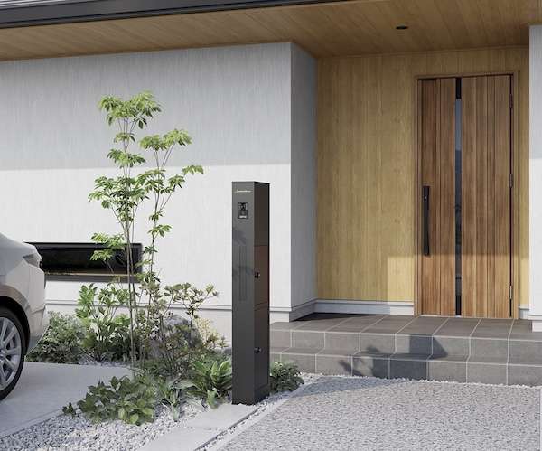 ="スリムな宅配ボックス付き機能ポール、80サイズの受け取り可能" スリムな宅配ボックス付き機能ポール、80サイズの受け取り可能