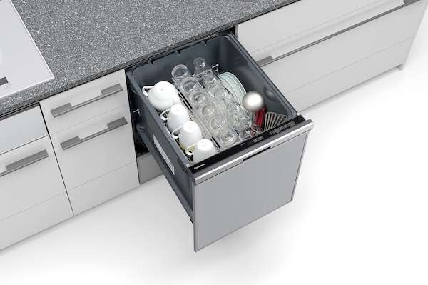 パナソニック、最短15分で洗浄が完了するビルトイン食洗機