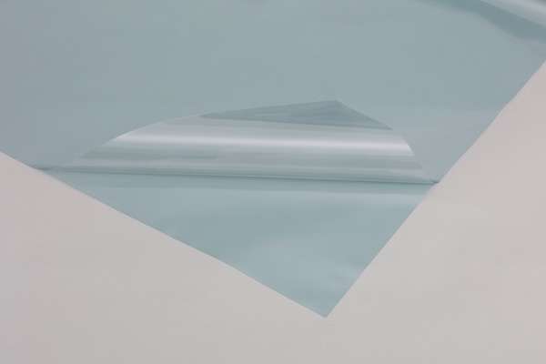 アキレス、猛暑対策に使える高遮熱×透明フィルムを発売