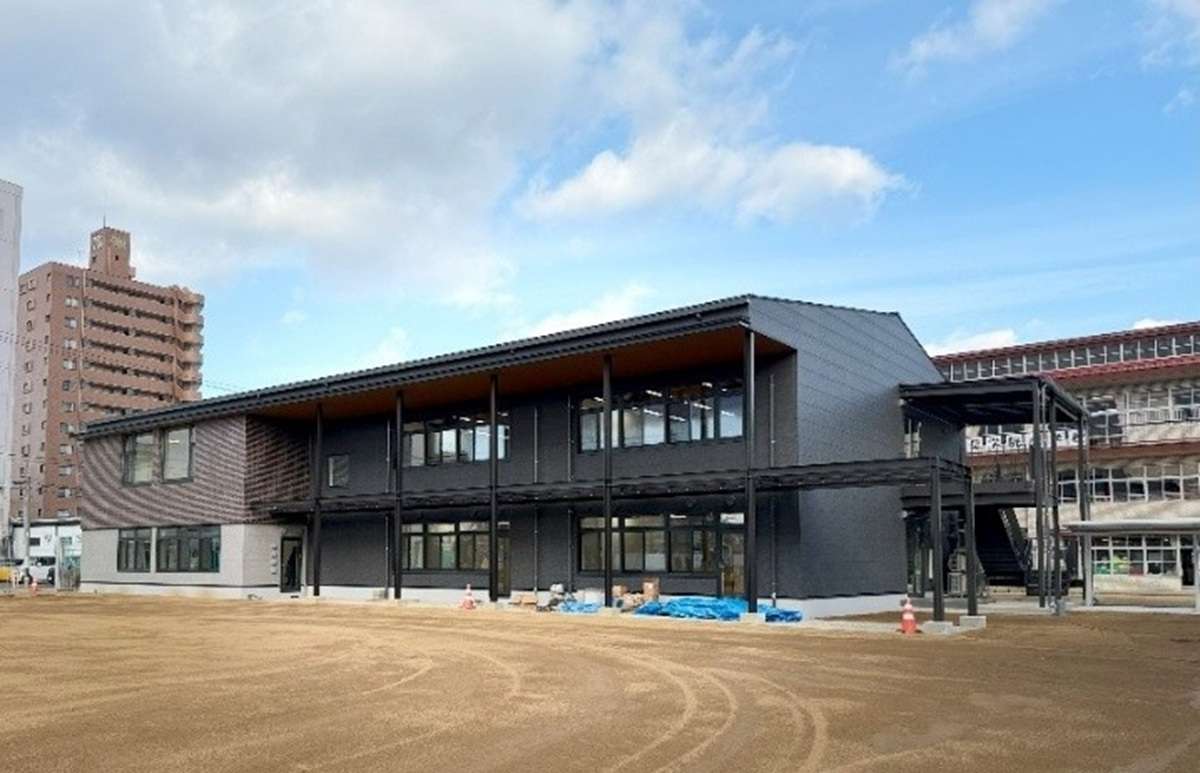 ="三井ホーム、「桜の聖母学院」木造の中学校新校舎竣工" 三井ホーム、「桜の聖母学院」木造の中学校新校舎竣工
