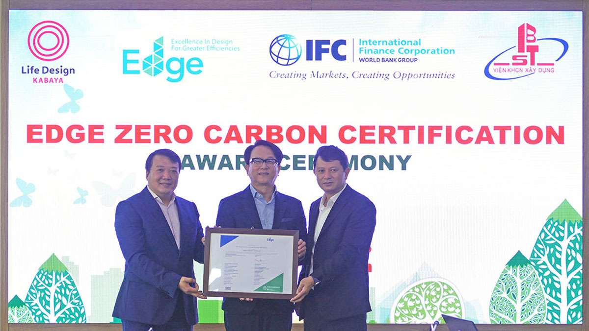 ライフデザイン・カバヤ、ベトナムで木造モデルハウスがEDGE最上位認証